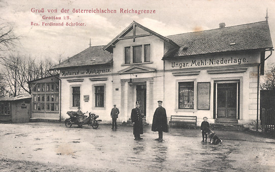 Datei:AK-Grottau-Hradek-Nad-Nisou-Restaurant-zur-Reichsgrenze-Ungar-Mehl-Niederlage.jpg
