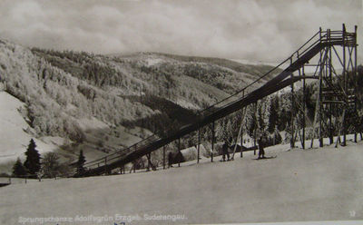Adolfsgrün sprungschanze.jpg