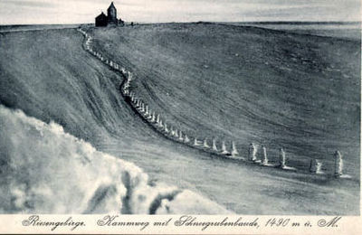 Kammweg-schneegrubenbaude.jpg
