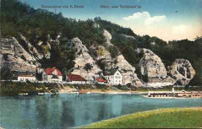AK-Herrnskretschen-Restaurant-von-A-Bense-Stein-oder-Teufelsmuehle-Dampfer.jpg