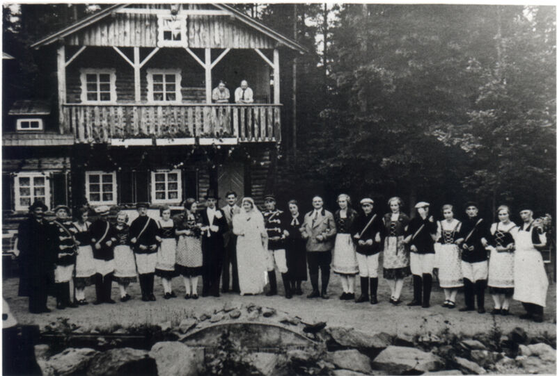 Datei:Lesnidivadlonamaxovce.jpg
