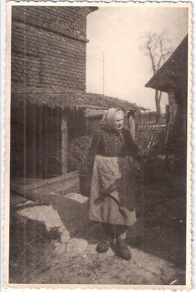 Böhmisch leipa oma tischer 1925.jpg